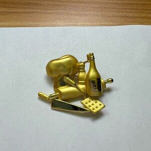 AJC Vintage Chef Brooch - Gold Tone